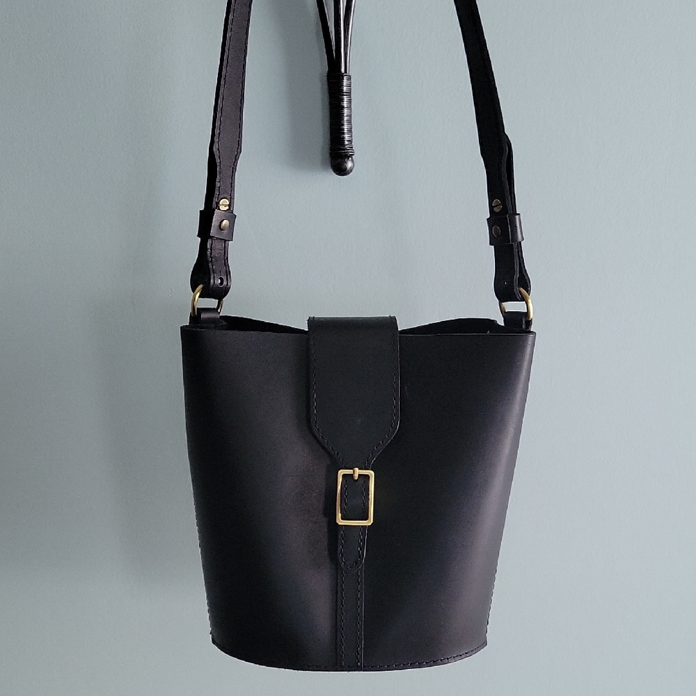 Portland Leather Black Bucket Bag